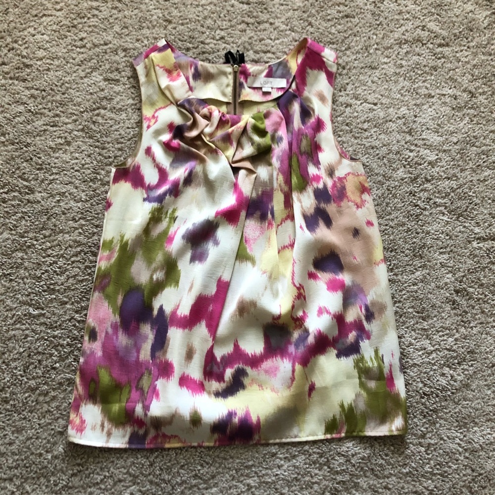 EUC LOFT small watercolor top